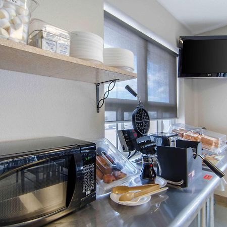 Econo Lodge Ρεγκίνα Εξωτερικό φωτογραφία