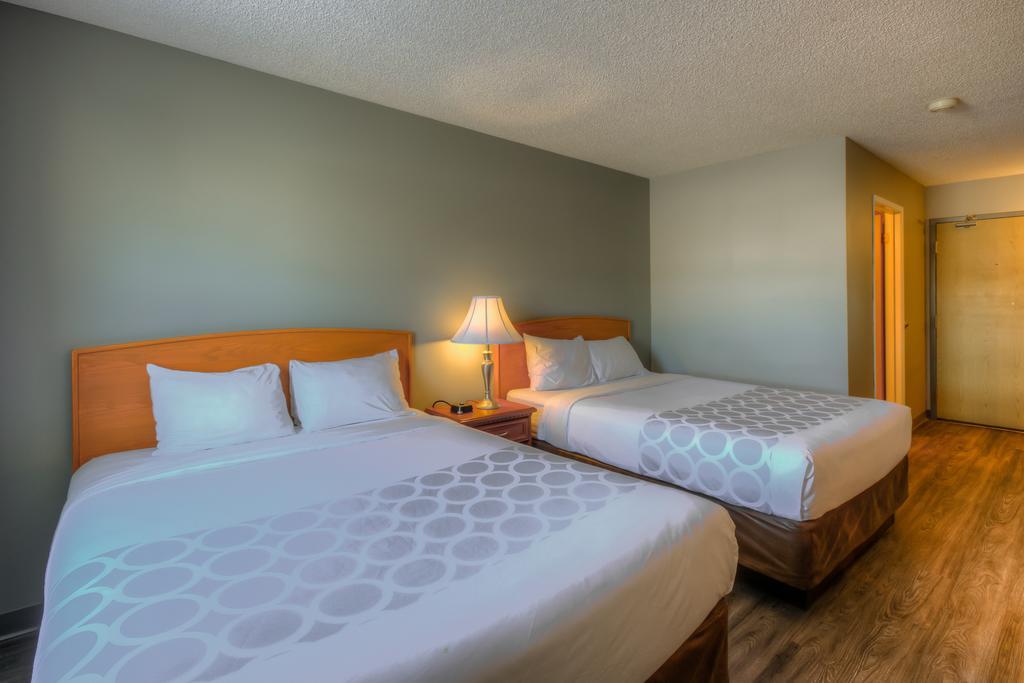 Econo Lodge Ρεγκίνα Εξωτερικό φωτογραφία
